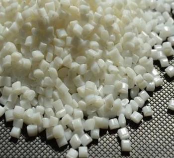 Hạt Nhựa PVC Là Gì? Tổng Hợp Ứng Dụng Thực Tế Trong Công Nghiệp 2026