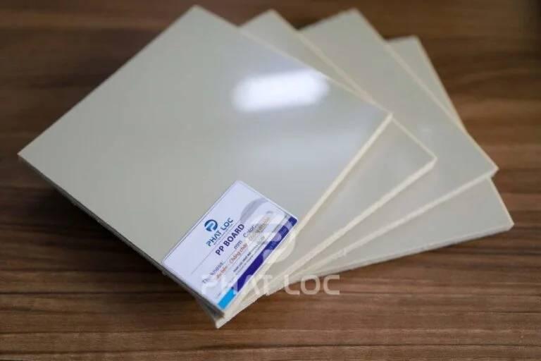 Cập Nhật Giá Tấm PP 5mm Tháng 6 Mới Nhất – Ưu Đãi Lớn Cho Mọi Dự Án