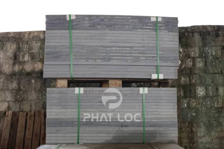 Giá Pallet PVC 25mm Mới Nhất Hôm Nay: Ưu Đãi 30% Cho Nhà Máy Gạch Không Nung