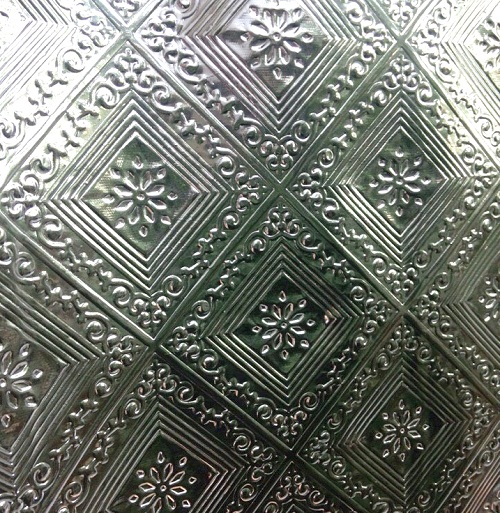 Aluminium foil with square pattern