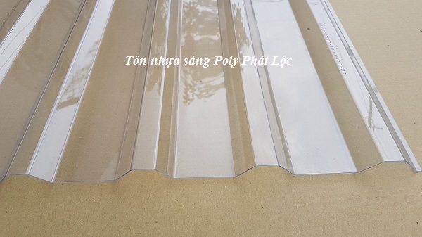 Tôn nhựa lấy sáng Polycarbonate 11 sóng