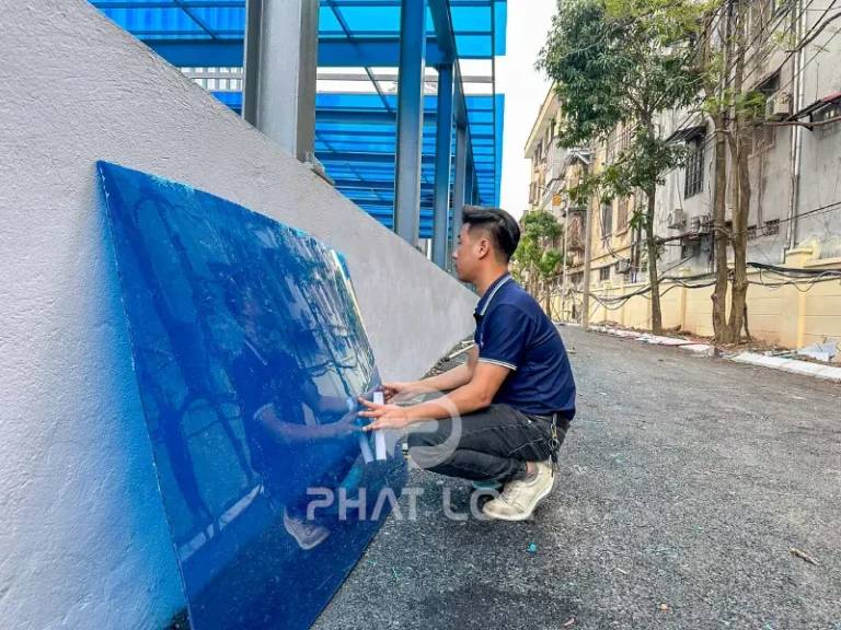 Cách Tính Chi Phí Lợp Mái Bằng Tấm Poly Xanh