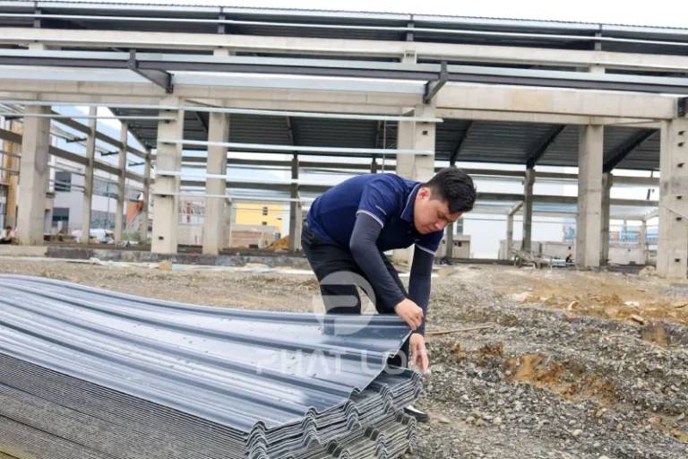 Câu hỏi thường gặp về vách thưng tôn nhựa cách nhiệt