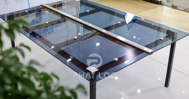 Checklist Chốt Đơn Polycarbonate Màu Xám Khói Nhanh