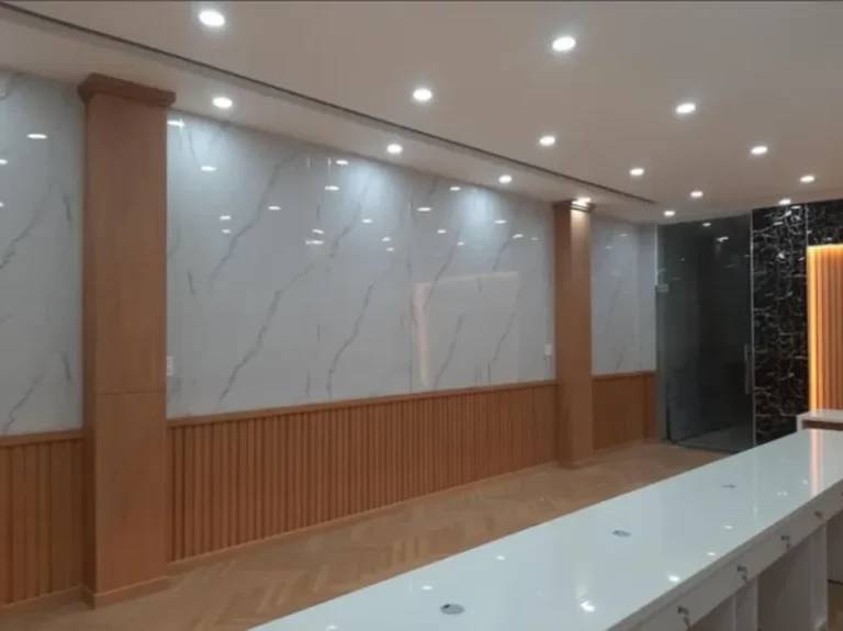 Có nên dùng tấm nhựa ốp tường hay không?