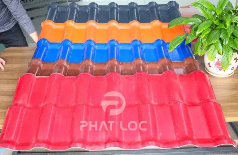 Giá ngói nhựa 3.0 mm Phát Lộc (Cập nhật 11–12/2025)