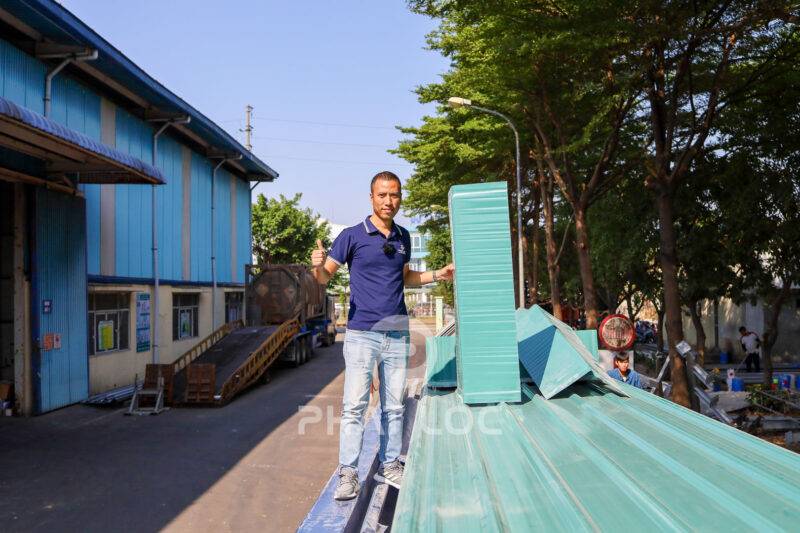 Giá tấm lợp nhựa chịu nhiệt hiện nay
