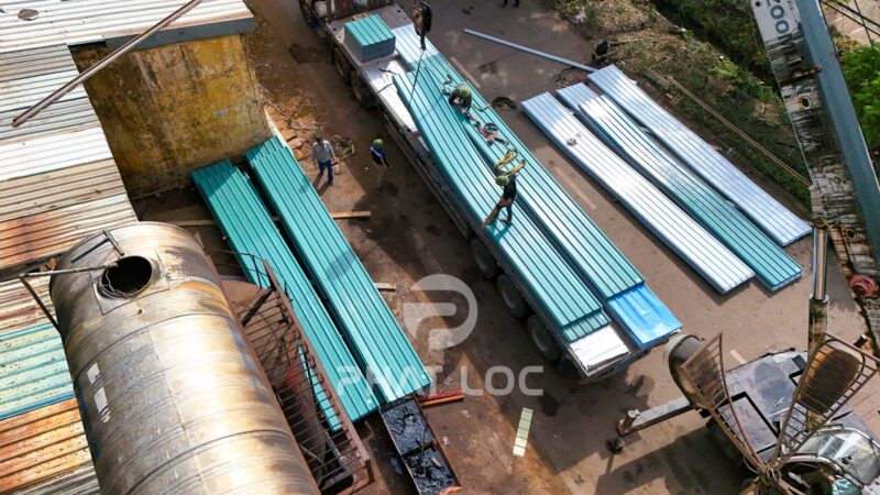 Gợi ý chọn tấm lợp nhựa sóng vuông phù hợp