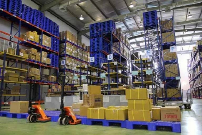 Lưu trữ & tối ưu không gian kho