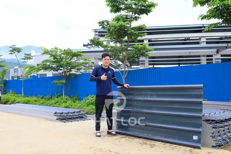 Tại sao chọn tôn nhựa 6 sóng Phát Lộc thay vì hàng giá rẻ?