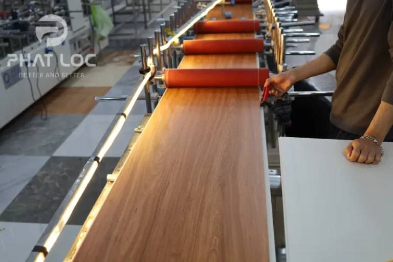 Nhu Cầu Sử Dụng Màng Nhựa PVC Giá Rẻ Năm 2026