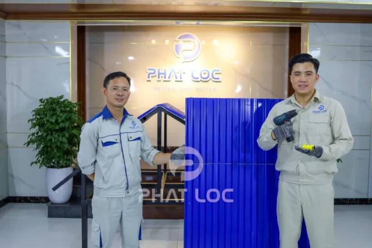 Quy Trình Lắp Đặt Tôn Nhựa Xanh Chuẩn Kỹ Thuật