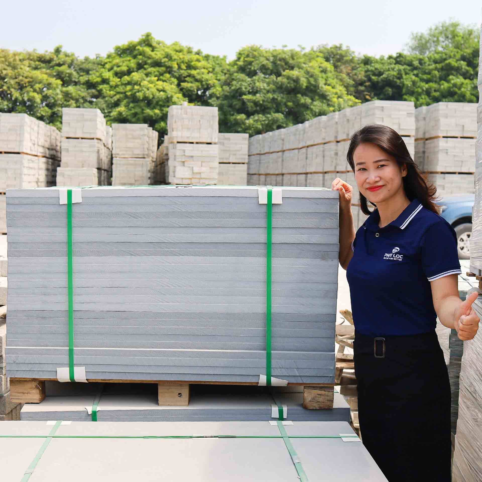Tại sao nên chọn Giá Pallet PVC Gạch Không Nung tại Phát Lộc?