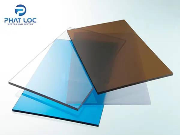 Tấm nhựa lấy sáng là gì? Có những loại nào phổ biến?