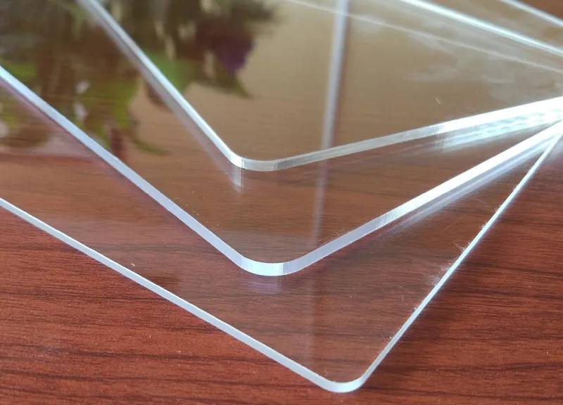 Tấm nhựa lợp mái Composite