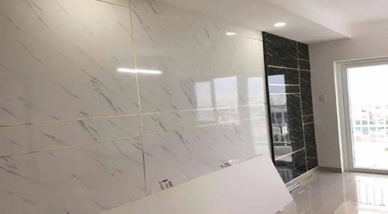 Tấm PVC vân đá trắng là gì? Lý do khiến sản phẩm ngày càng được yêu thích
