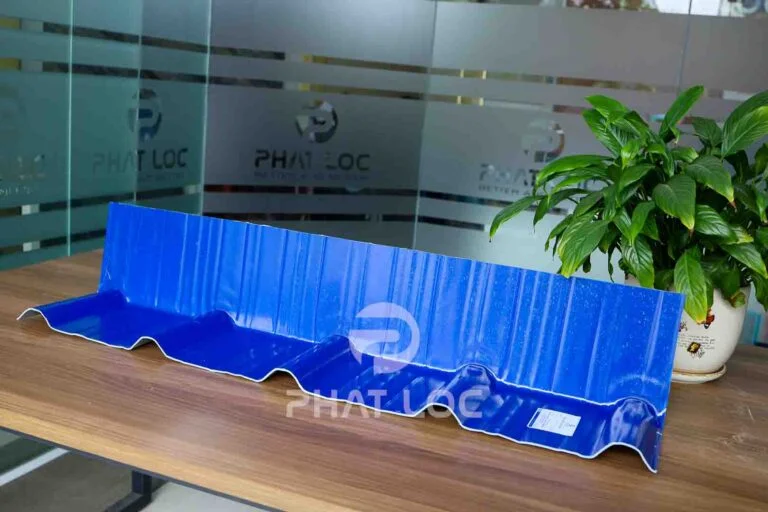 Tấm úp tường mái tôn nhựa