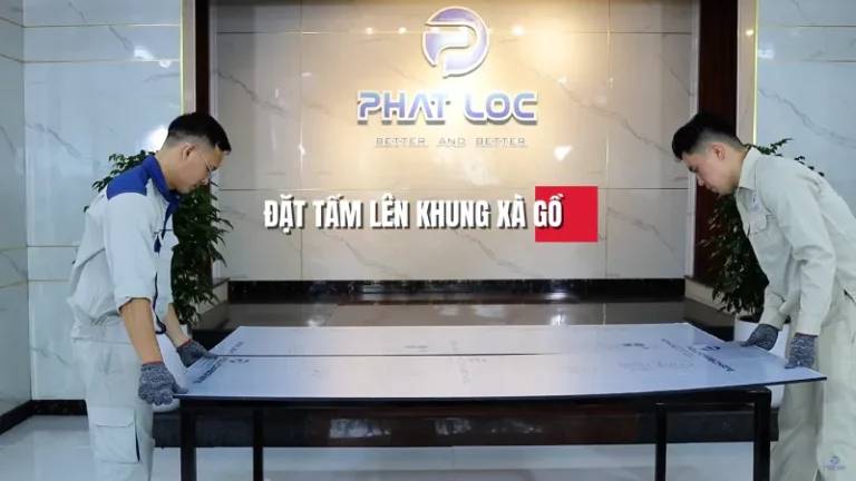 Thi công Tấm Poly Đặc 2mm – Lưu ý kỹ thuật cần biết