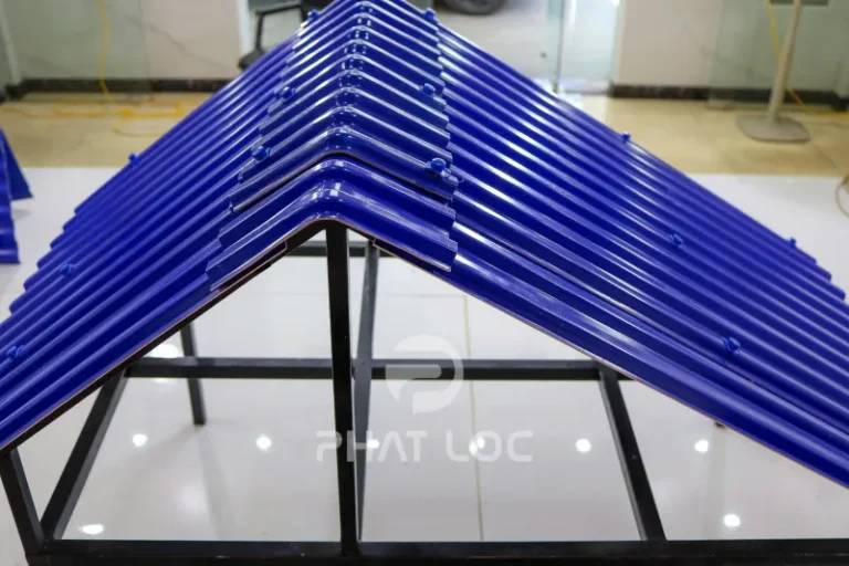Tiêu Chuẩn Kỹ Thuật Khi Lợp Tôn Nhựa Xanh