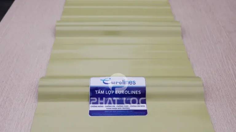 Tôn Nhựa Màu Vàng Be