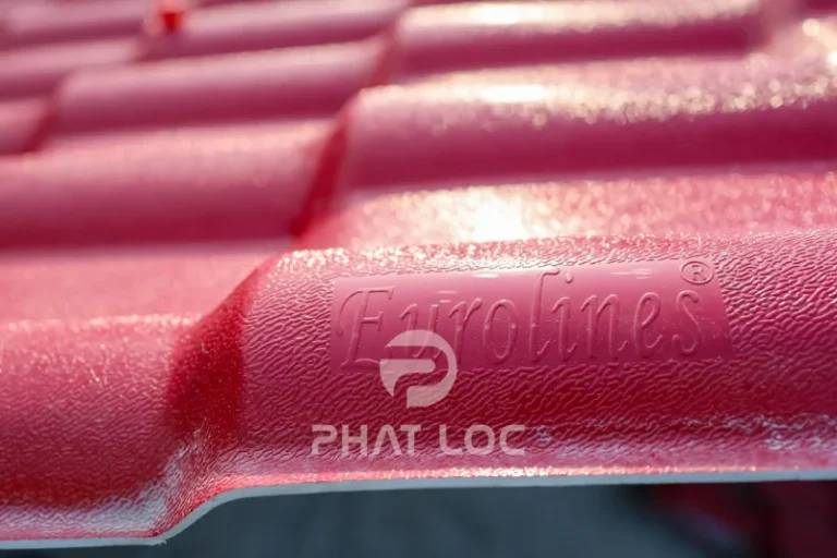 Ưu điểm khi chọn ngói nhựa màu đỏ PVC/ASA