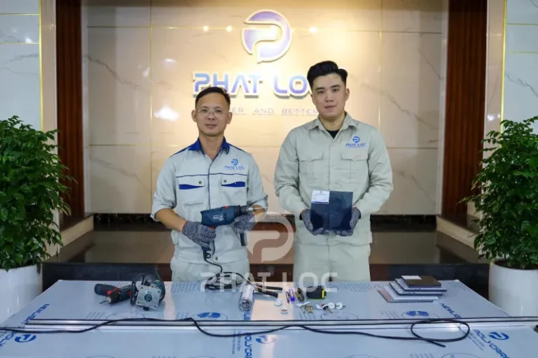 Vì Sao Nên Mua Tấm Poly Trong Suốt Tại Phát Lộc?